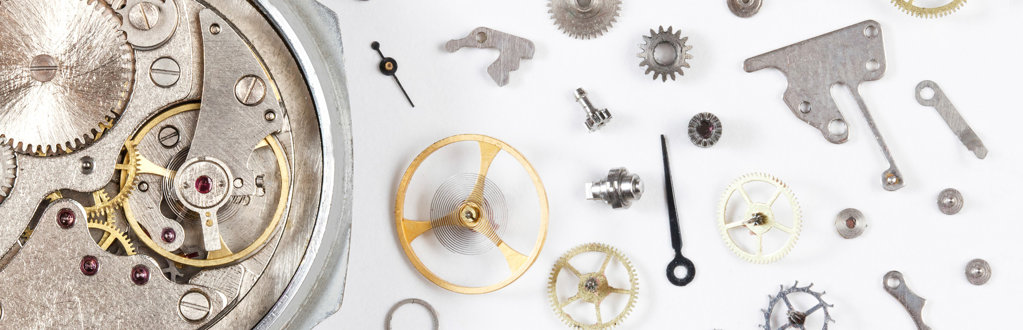  Sistemas de limpieza por ultrasonidos para piezas de relojería y joyería